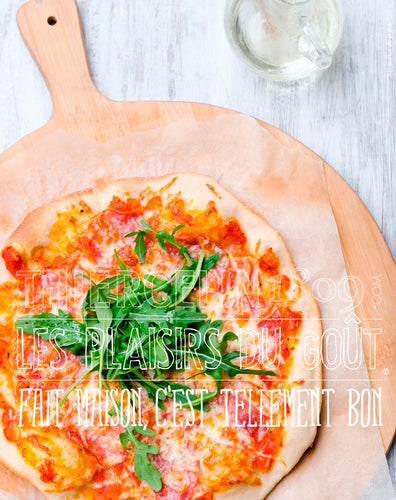 Pizza express au fromage et sa roquette fait maison c'est tellement bon