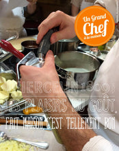 CAPPUCCINO DE POMME DE TERRE À LA TRUFFE NOIRE, œuf poché et vinaigrette porto/échalote