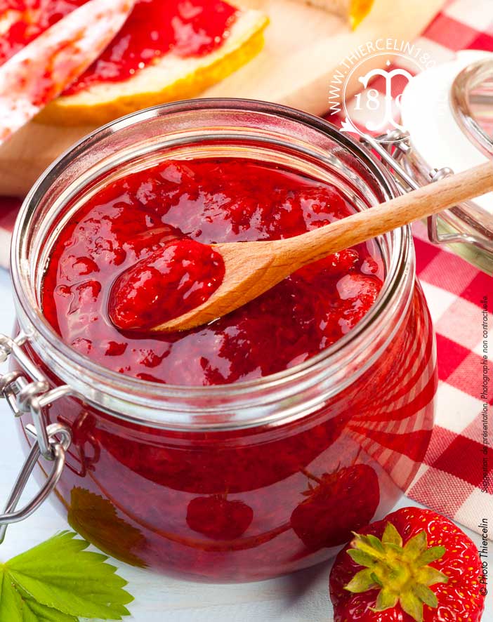 CONFITURE DE FRAISE ET TASMANIE, fabrication artisanale maison