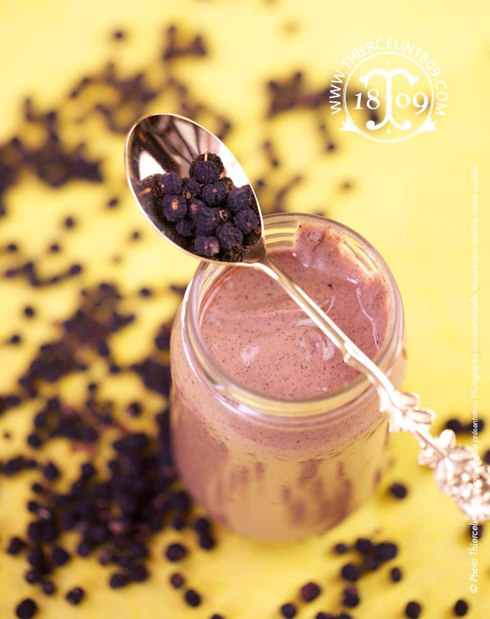 Moutarde aux baies de Tasmanie, texture lisse