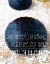 BLACK CURRY BURGER, BURGER NOIR