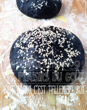 BLACK CURRY BURGER, BURGER NOIR