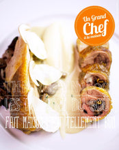 LA PINTADE rôtie, purée de panais, cuisses roulées aux champignons fait maisonLA PINTADE rôtie, purée de panais, cuisses roulées aux champignons fait maison