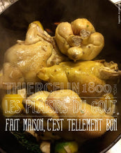 Mettre ensuite les cailles à rissoler préalablement assaisonnées au poivre de Tasmanie. Faire braiser à feu vif.