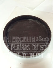 GÂTEAU AU CHOCOLAT FAÇON TARTE, crémeux chocolat tonka, crème de noisettes et chantilly chocolat au lait